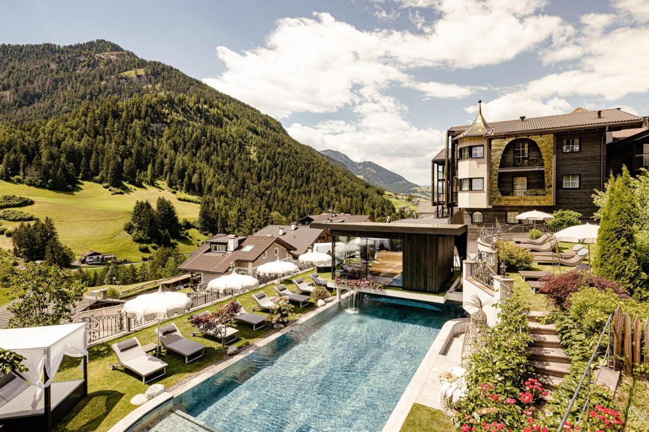 Alpin Garden Luxury Maison & Spa - Adults Only Hotel Ortisei Exterior photo